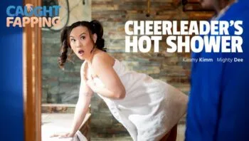 Cheerleader’s Hot Shower